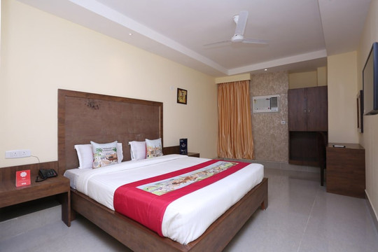 Treebo Trend Parnil Palace主图