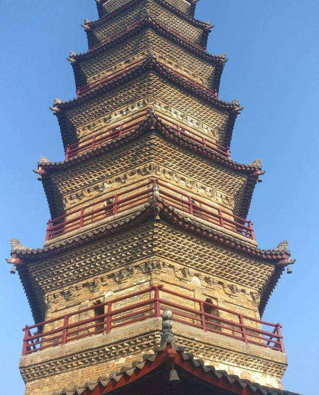 龟峰塔景点图片