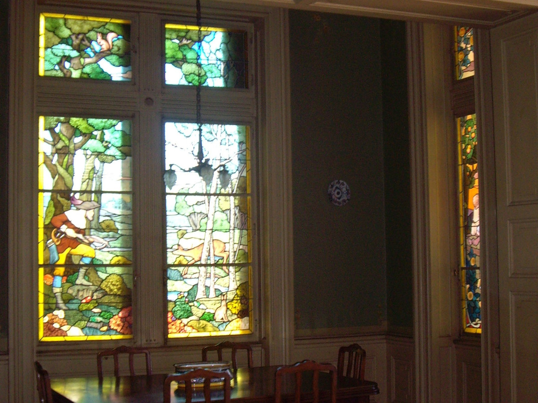 Château de Corcelles-Charolles必去景点