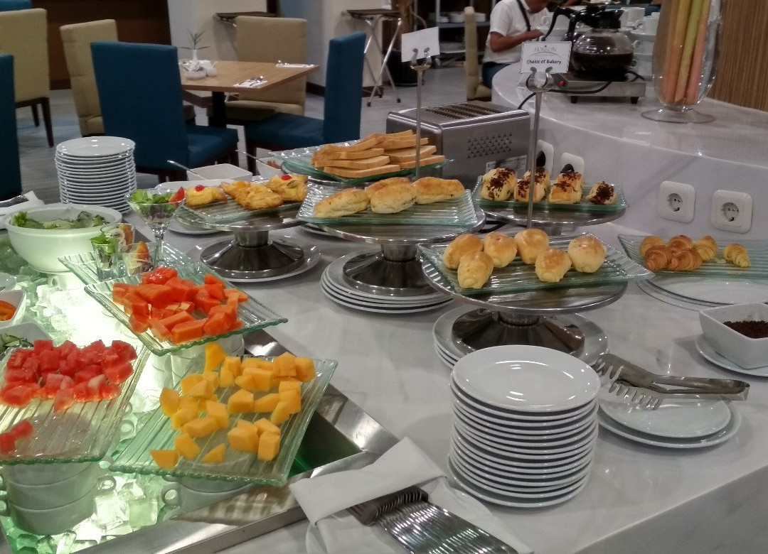 Anara Sky Kualanamu Hotel主图