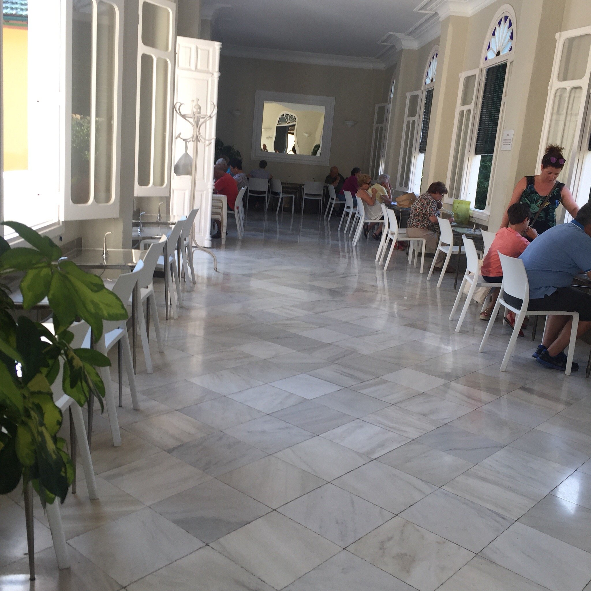 Hotel Las Flores-官方
