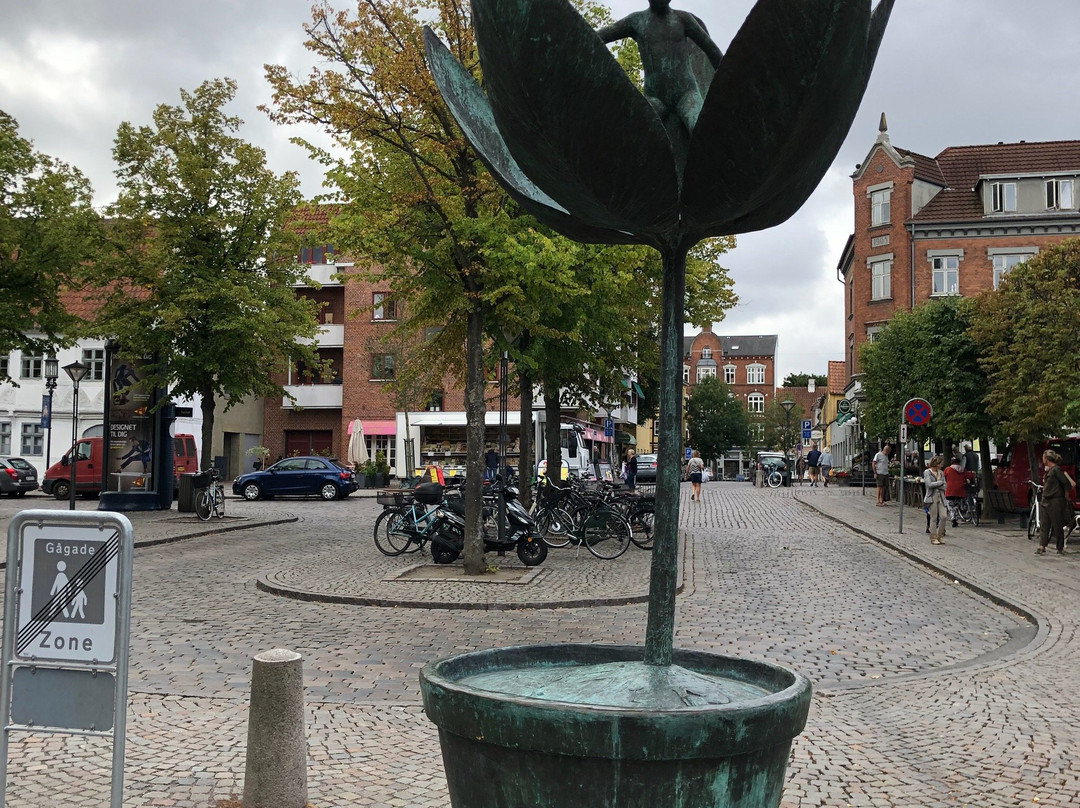 Thumbelina-欧登塞必去景点