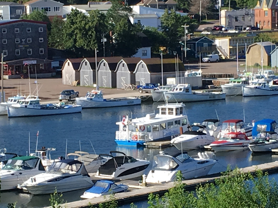 River Run Dining Cruises-Montague必去景点