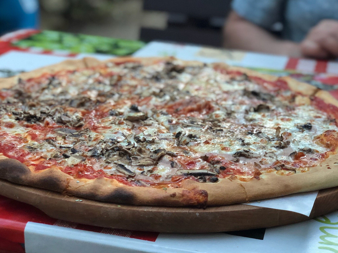 Bieliny餐馆和美食-Pizzeria Imperio