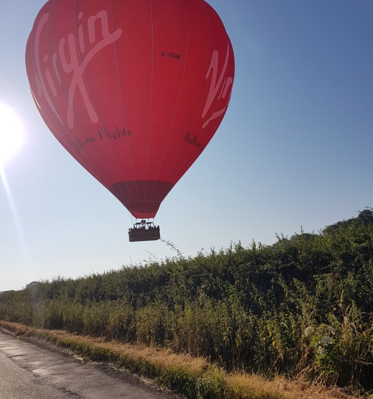 Virgin Balloon Flights - Dogmersfield, Four Seasons Hotel-Dogmersfield必去景点