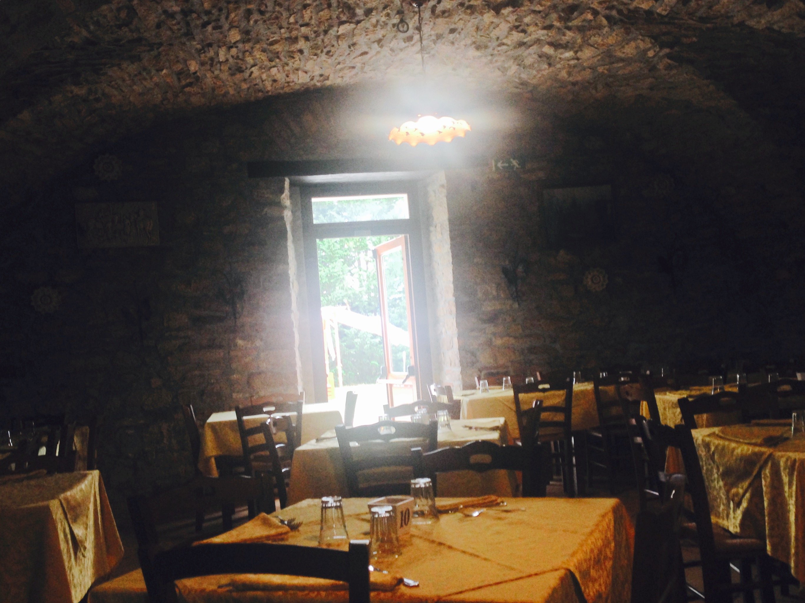 Agriturismo La Vecchia Cascina di Paolo & Belinda-餐饮