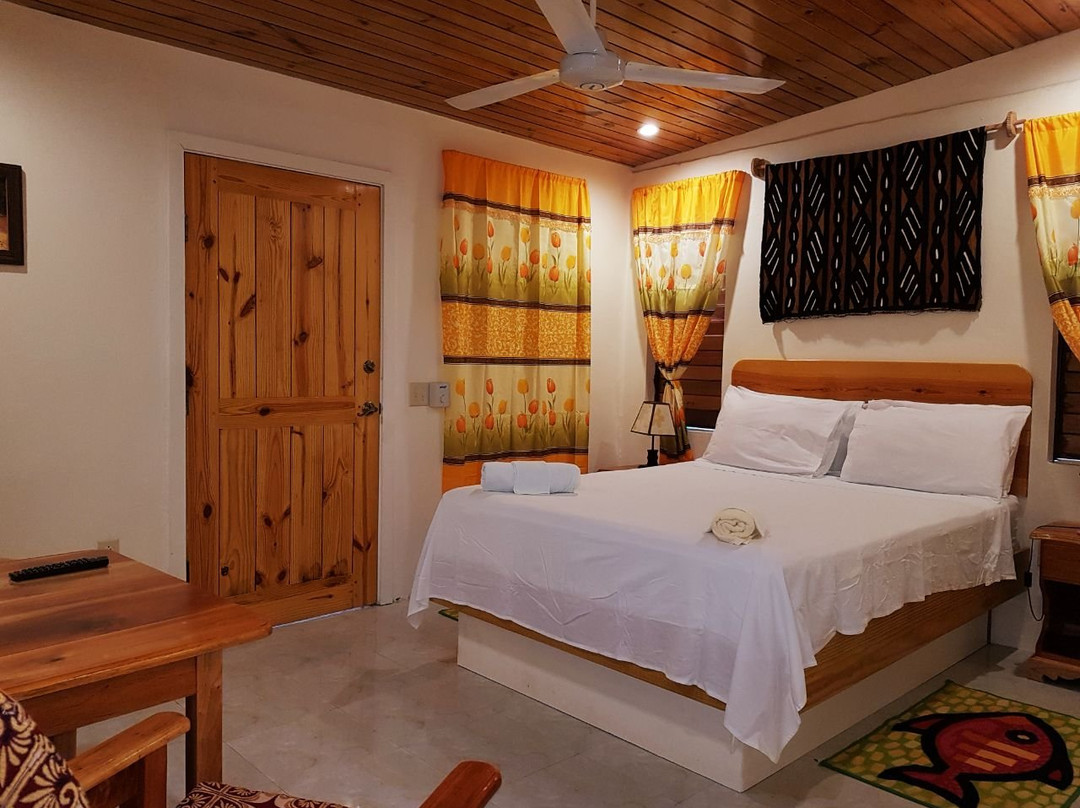 Black River酒店住宿-S & B Sunset Gardens B&B Boutique hotel