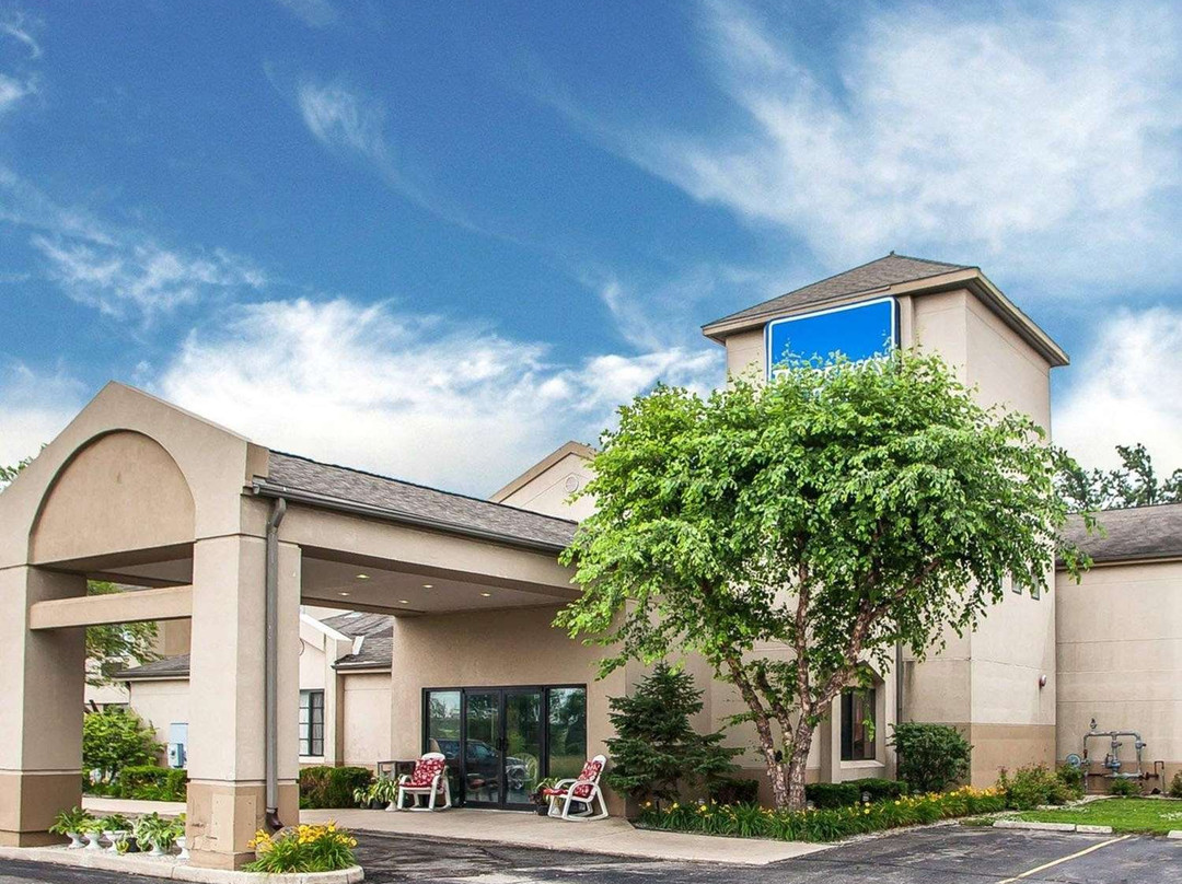 Baymont by Wyndham Mukwonago主图