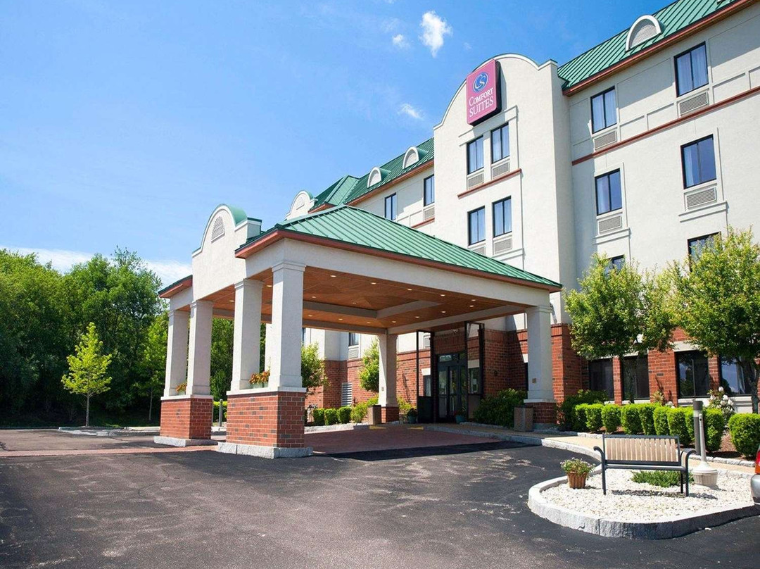 Comfort Suites West Warwick - Providence主图