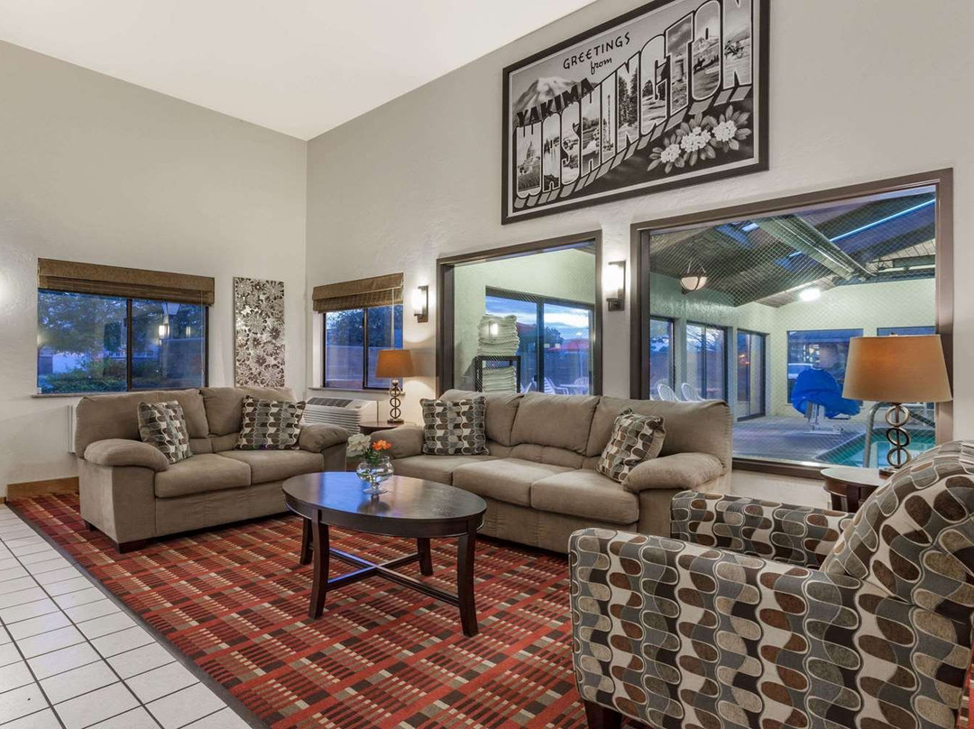 Super 8 by Wyndham Union Gap Yakima Area主图