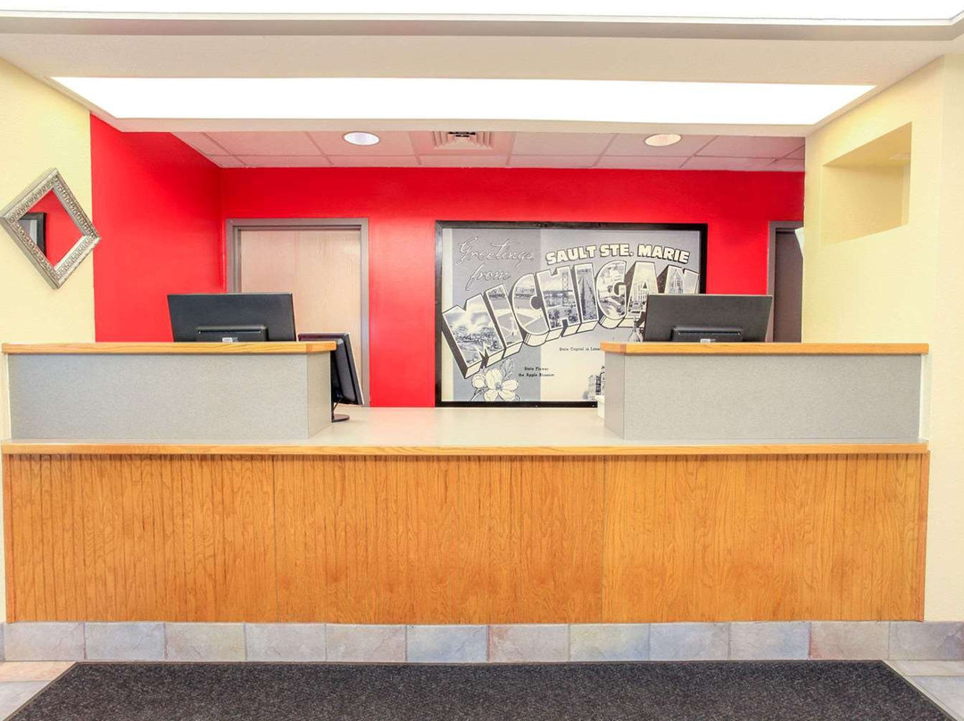 Super 8 by Wyndham Sault Ste. Marie主图