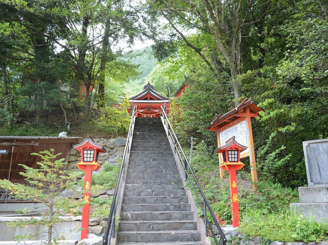 Shiiba Itsukushima Shrine景点图片