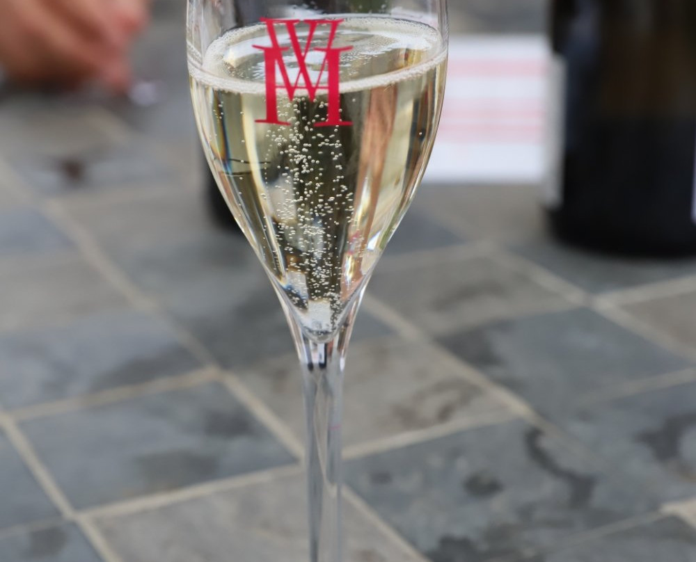 Champagne Waris Hubert景点图片