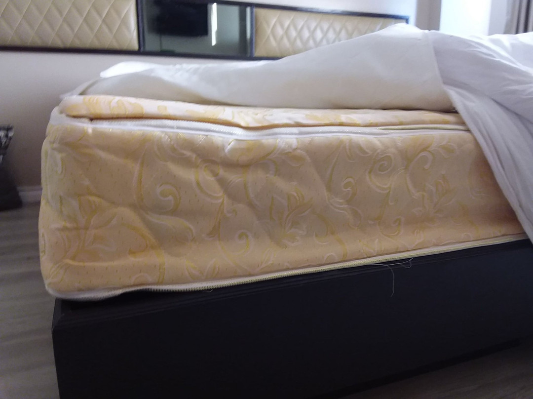 Taris Art Hotel Phrae主图