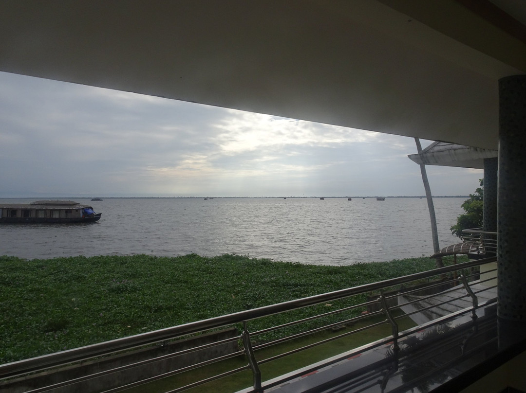 Cosy Lake Villa主图