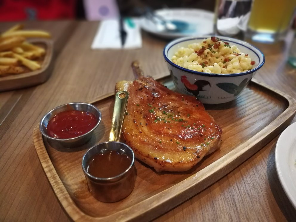 Moreish Malt Hotel sav