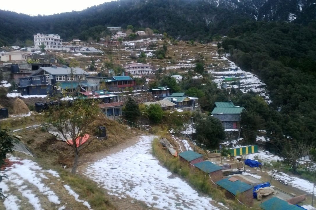 Hotel Pangot Himalayan View主图