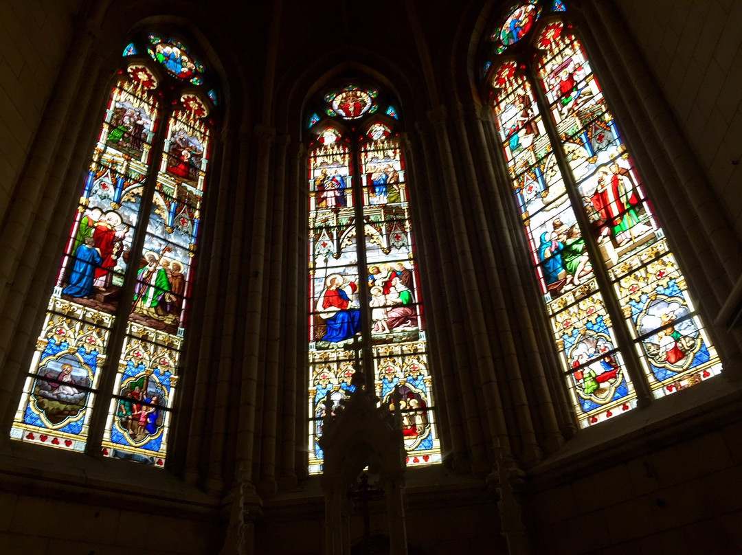 Eglise Saint-Martial-Montmorillon必去景点