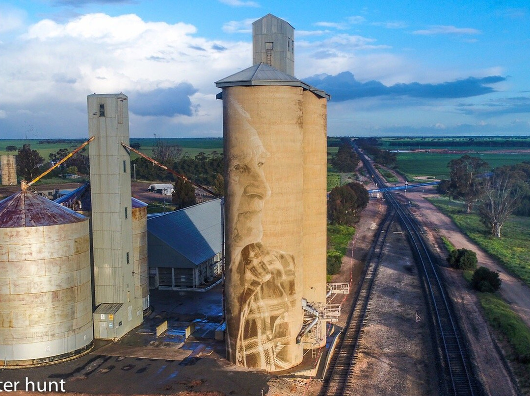 Hopetoun旅游景点-Lascelles Silo Art