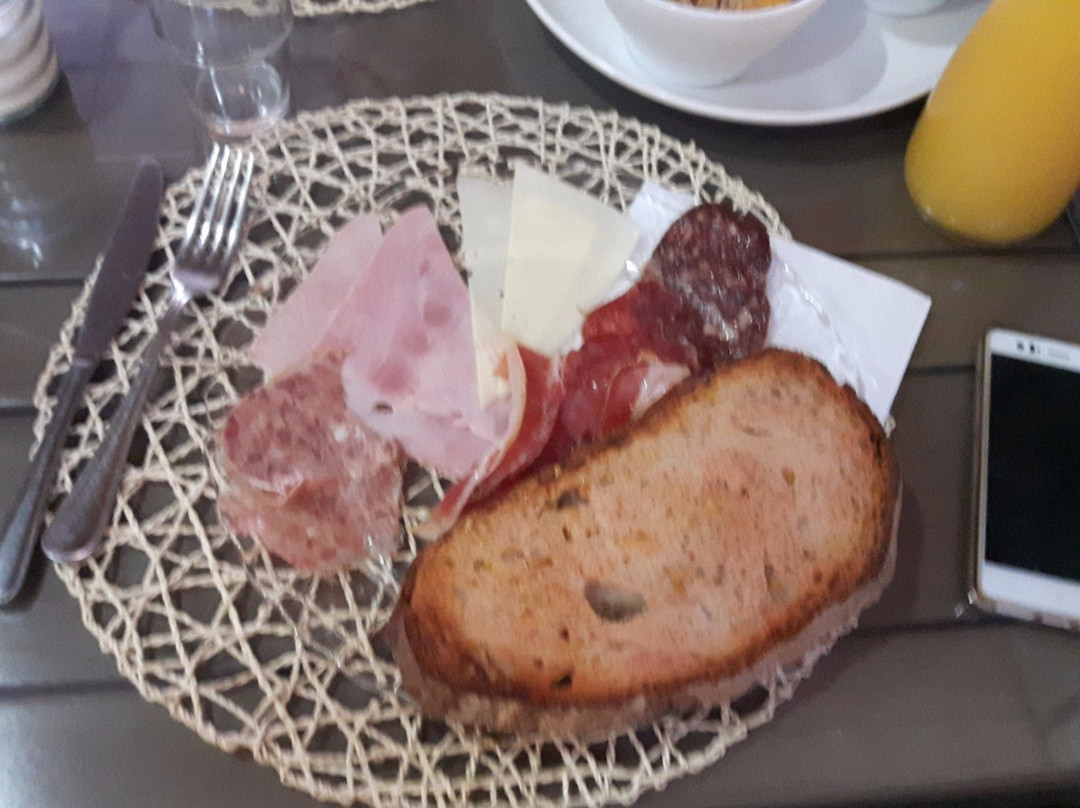 Hostal Sant Bernat主图