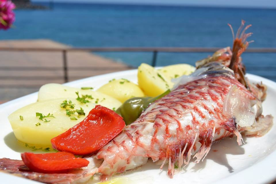 Puertito de Guimar餐馆和美食-Chibusque Terrace Restaurant