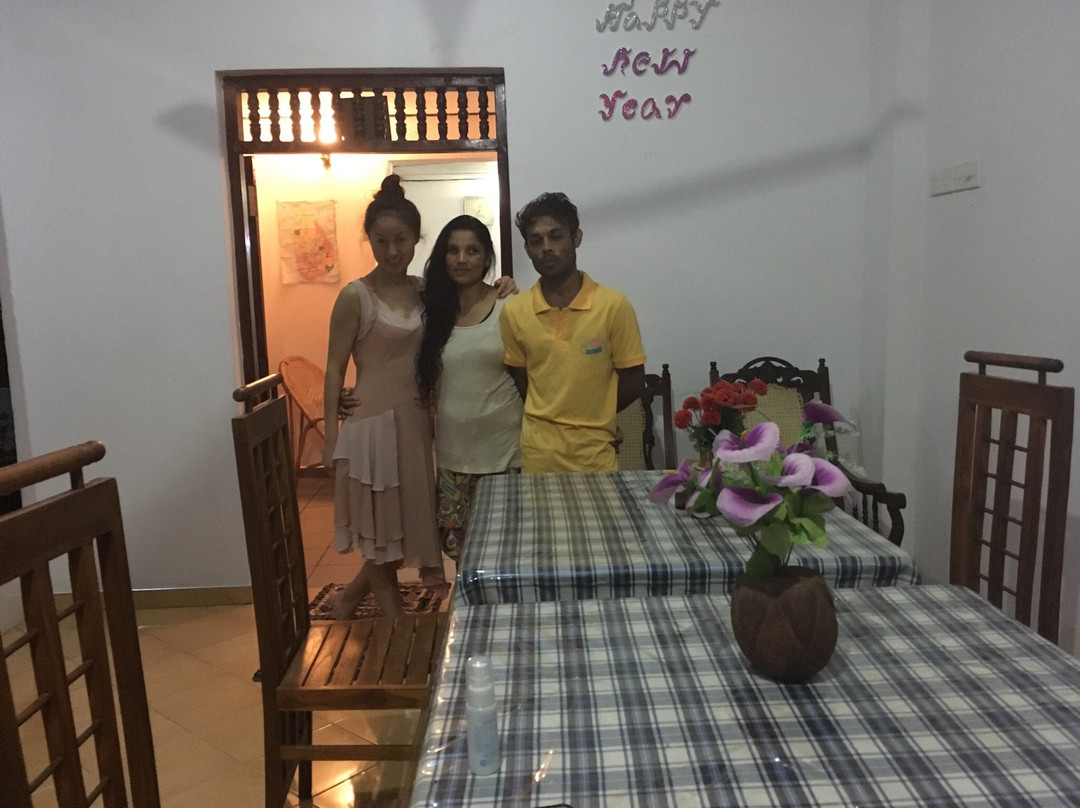 Sadewa Holiday Inn主图