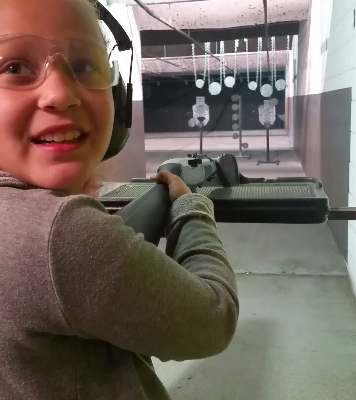 Shooters Express景点图片
