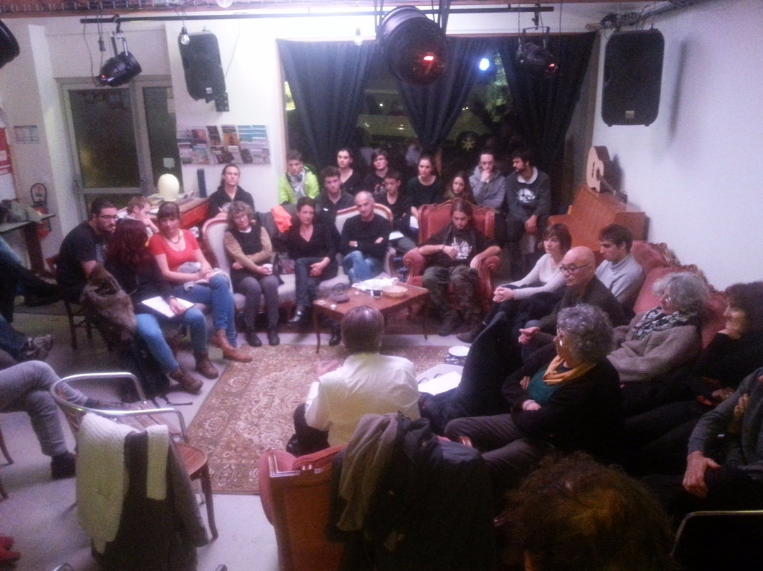 Le Poulailler-Saint-Pierre-Roche必去景点