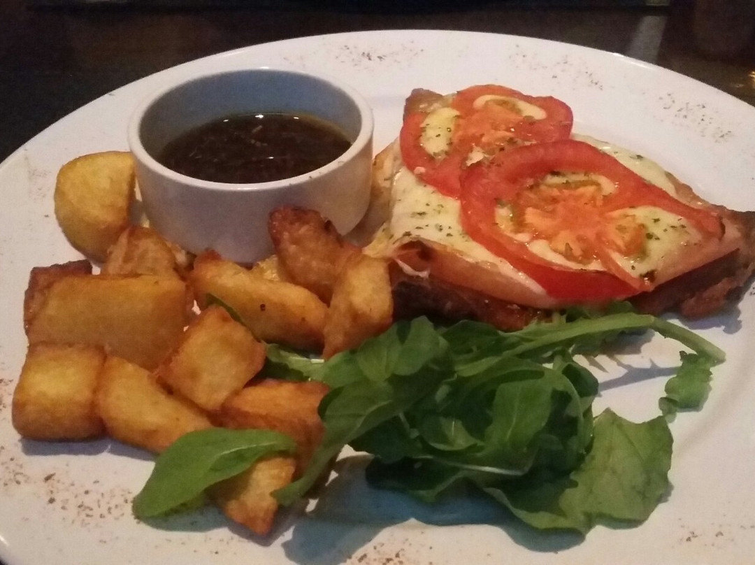 TresCatorce Bodegon Chic