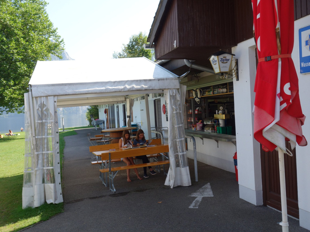 Öffentlicher Badeplatz Bräuwiese-特劳恩克申必去景点