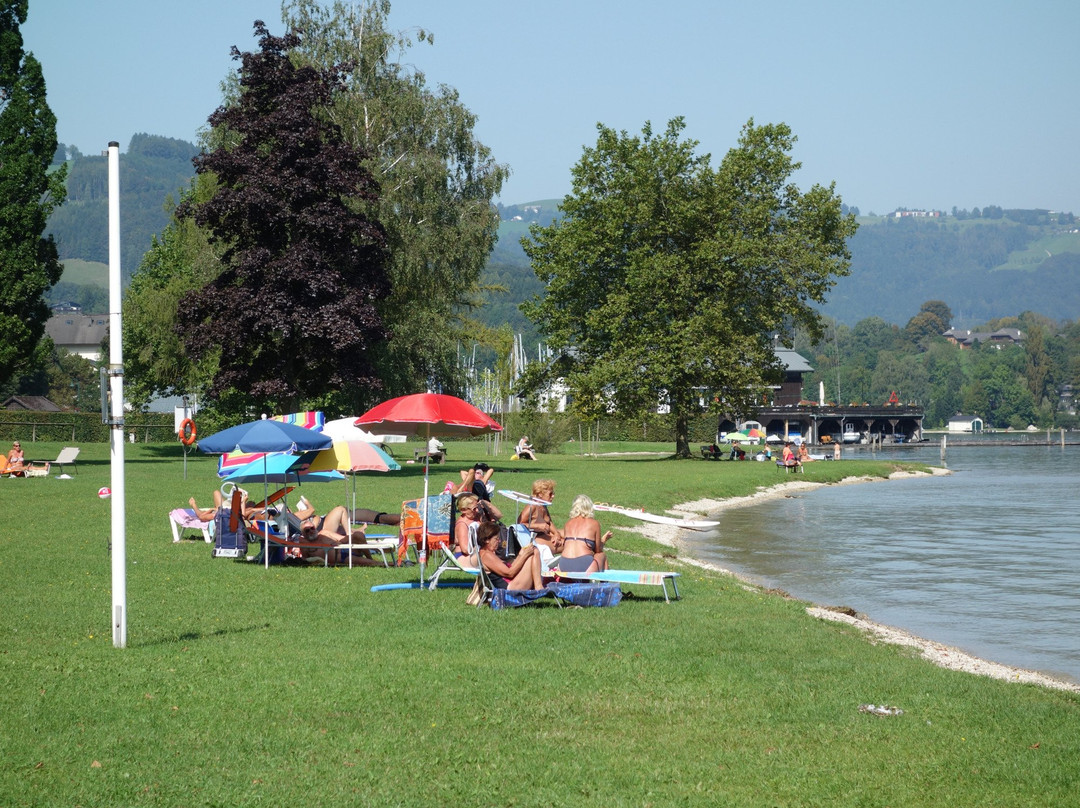 Öffentlicher Badeplatz Bräuwiese-特劳恩克申必去景点