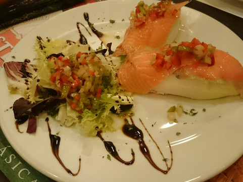 Cerveceria Bruselas-Kairos-潘普洛纳必去景点