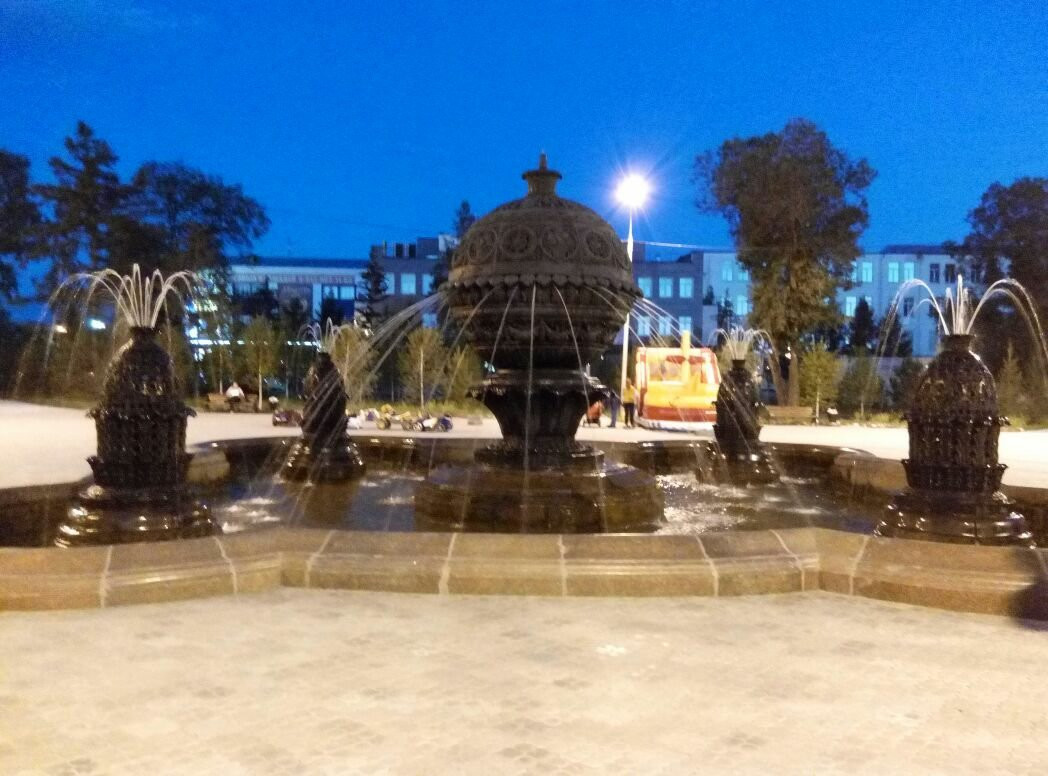 Fountain Izobiliye-鄂木斯克必去景点