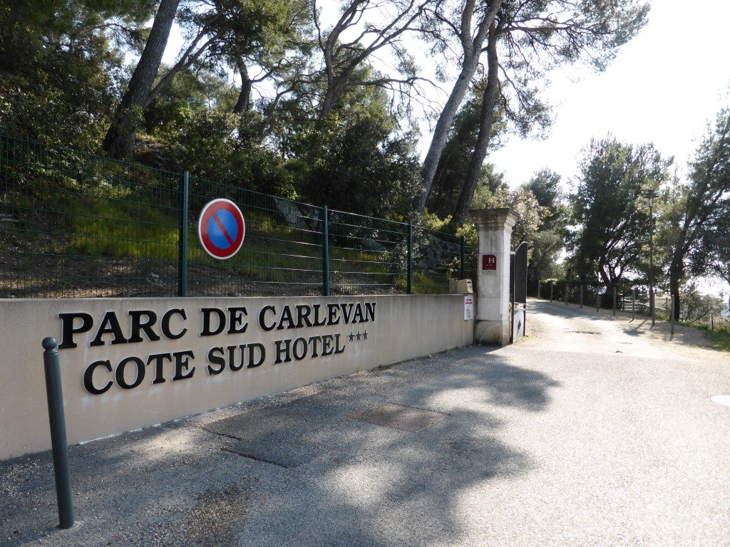 Plan De Cuques酒店住宿-The Originals City Hotel Cote Sud Marseille Est