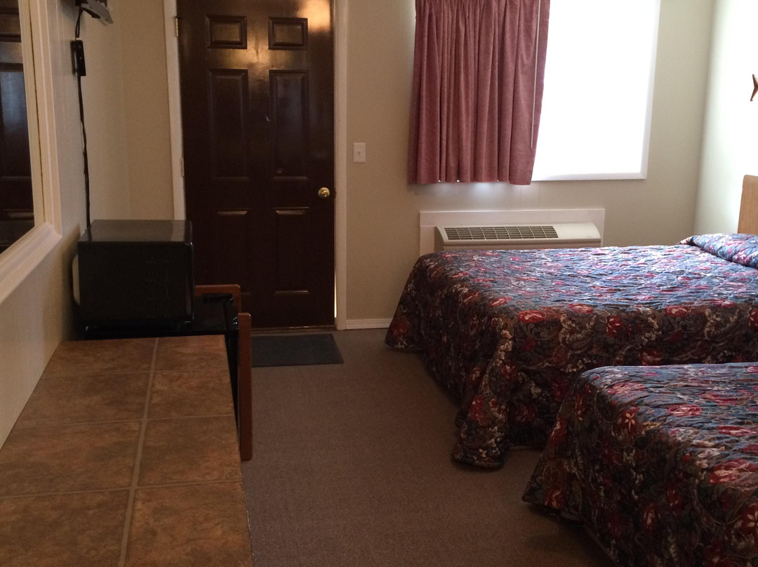 All Star Travelers Inn主图