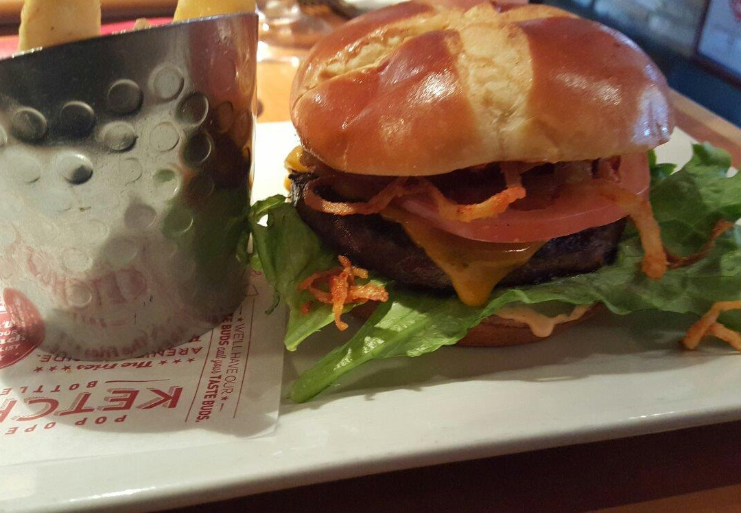 Red Robin Gourmet Burgers And Brews