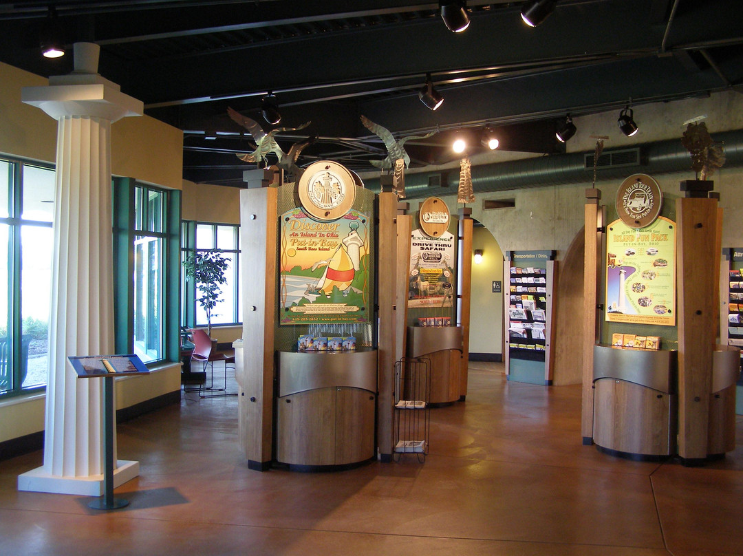 Ottawa County Visitor's Bureau-克林顿港必去景点