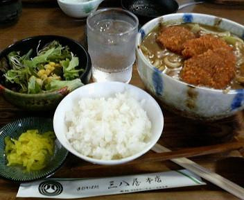 小牧市餐馆和美食-Sanpachiya Udon Komaki
