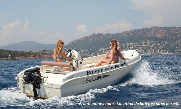 Bateauloc-Agay必去景点