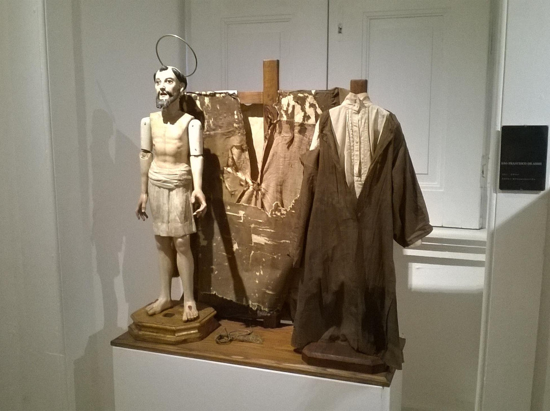 Museu de Arte Sacra-Covilha必去景点