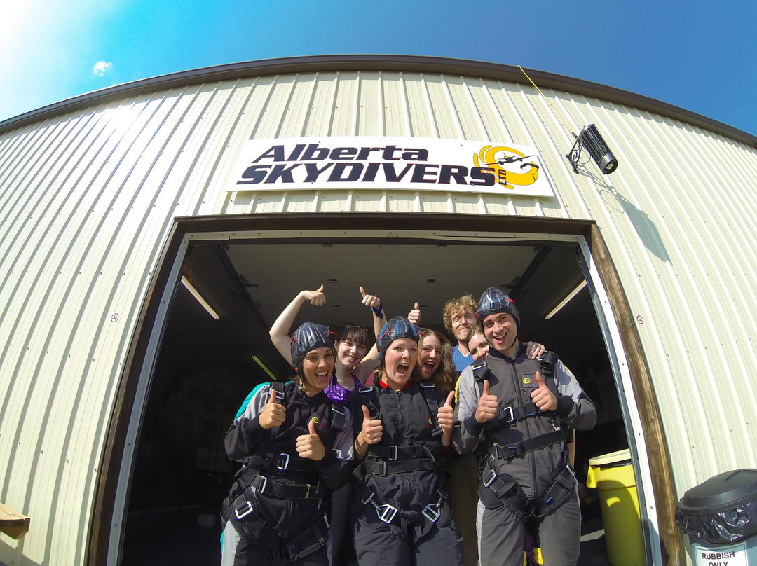 Skydive Extreme Calgary-Beiseker必去景点