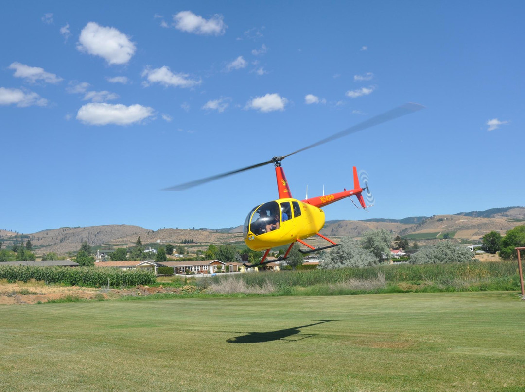 Lake Chelan Helicopters景点图片