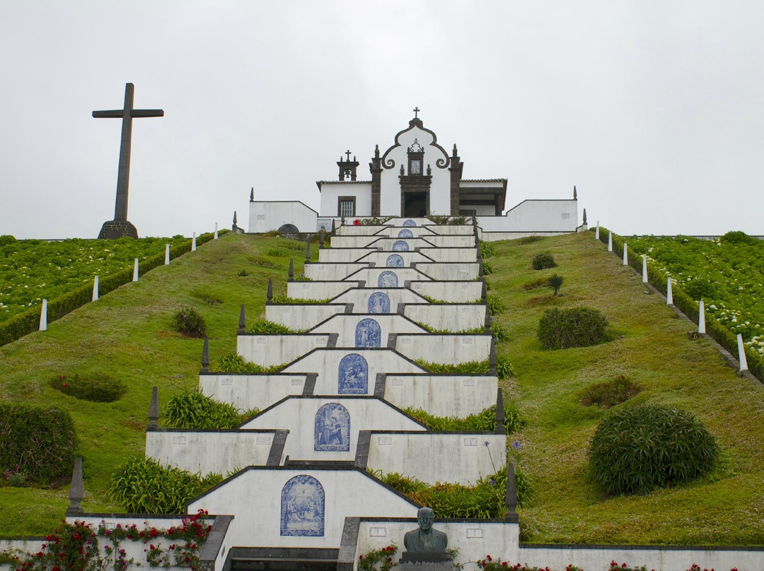 Make My Tour-蓬塔德尔加达必去景点