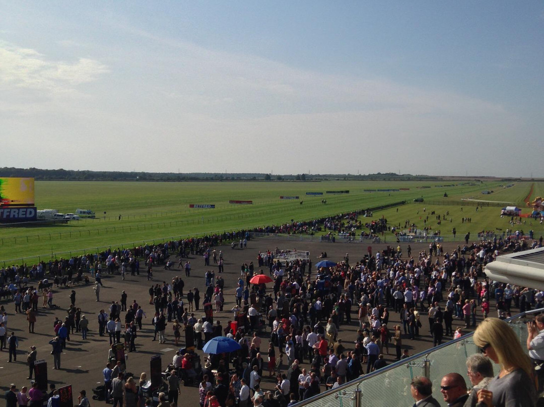 Newmarket Racecourses景点图片