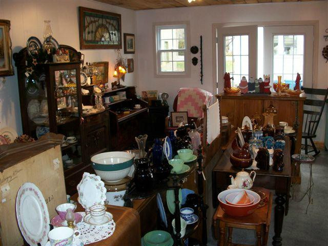 Antiques, Treasures & Treats-Arnprior必去景点