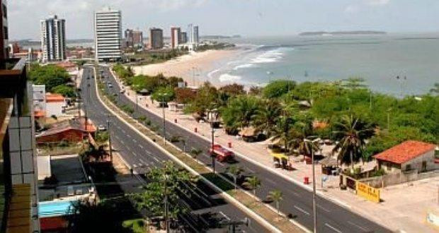 Caolho Beach景点图片
