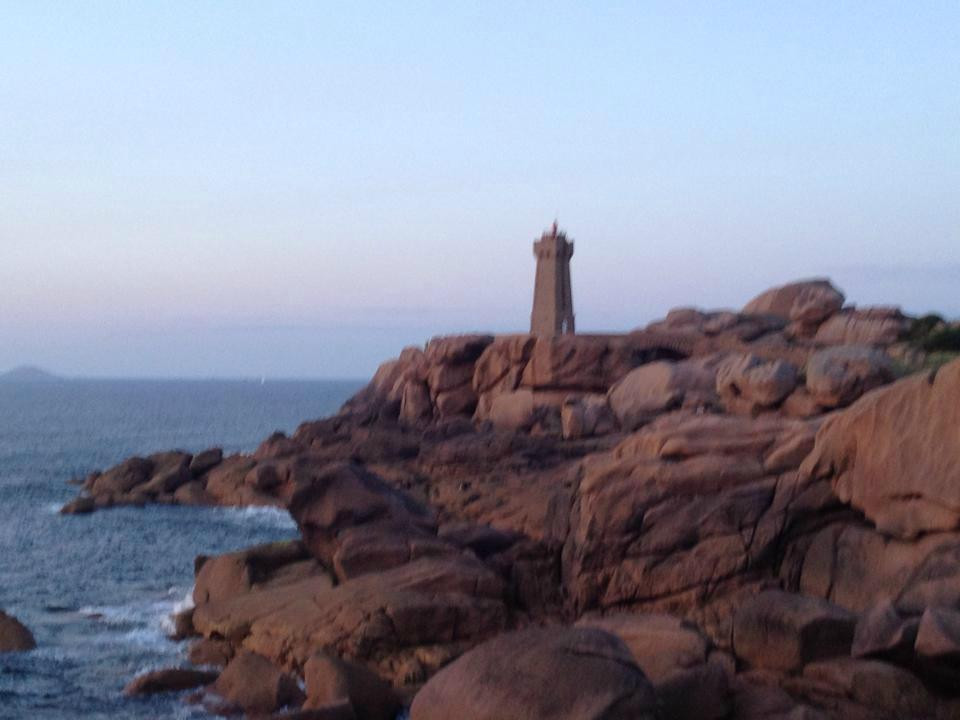 Ploumanac'h LIghthouse景点图片