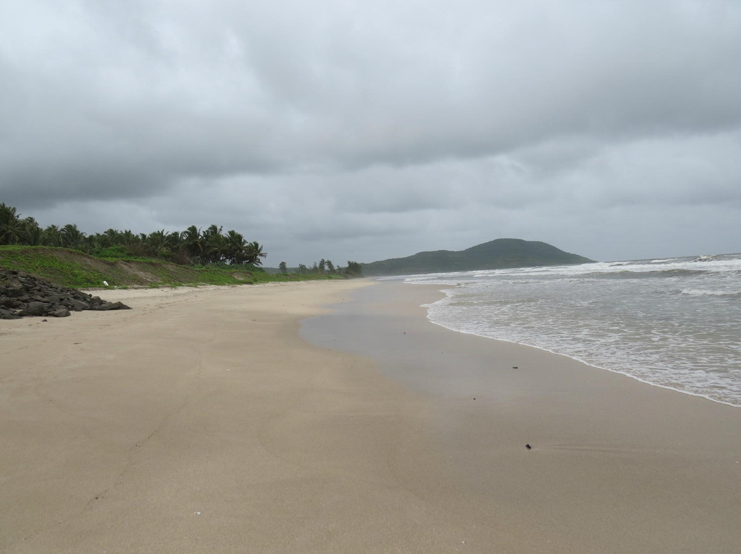 Kondivali Beach景点图片