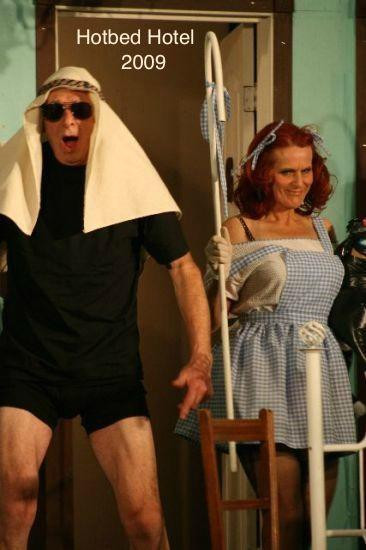 East of Sixty Production Society-德文郡必去景点