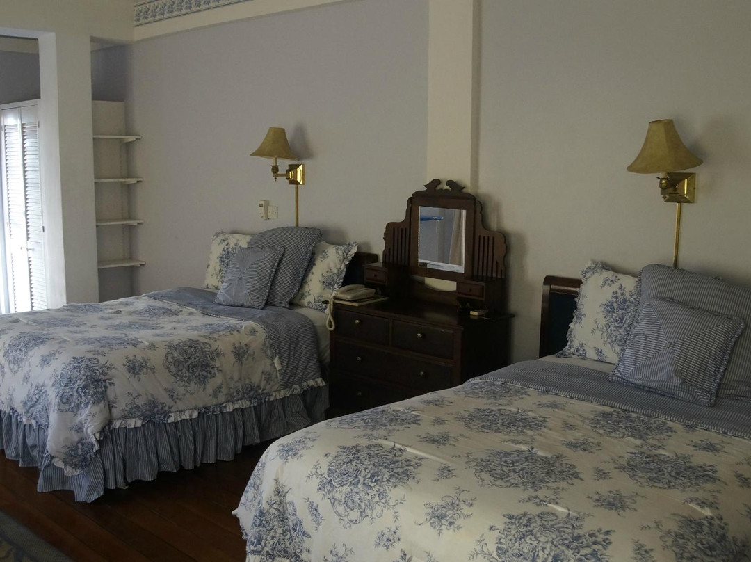 Sutton Place Hotel主图